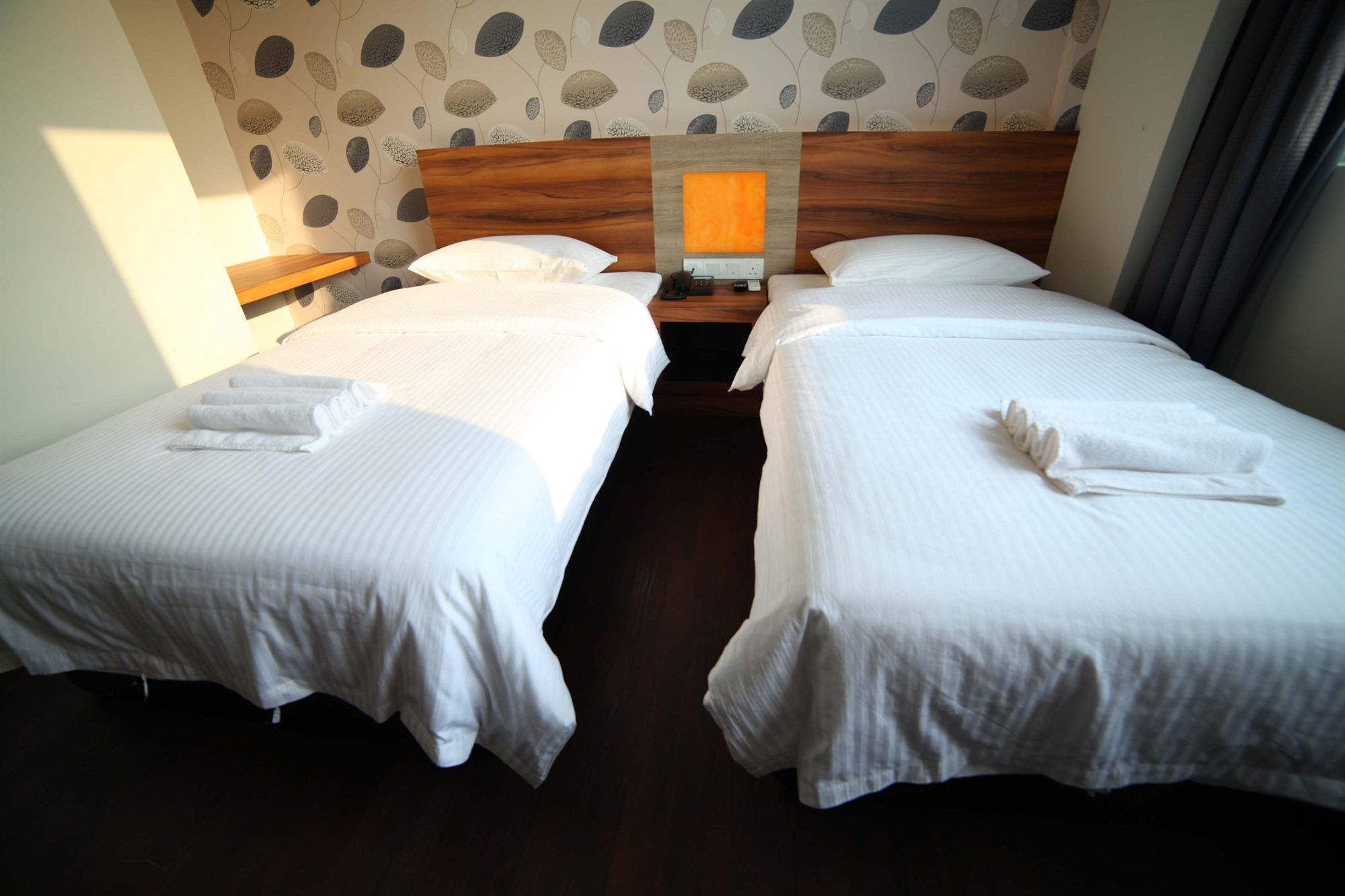 Waterfront Boutique Hotel Port Dickson Ngoại thất bức ảnh